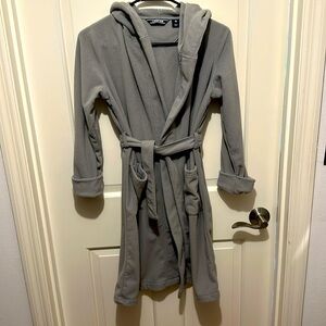 Kids Lands End gray fleece bathrobe
